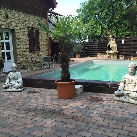 Smeraldo Villa Шиофок Экстерьер фото