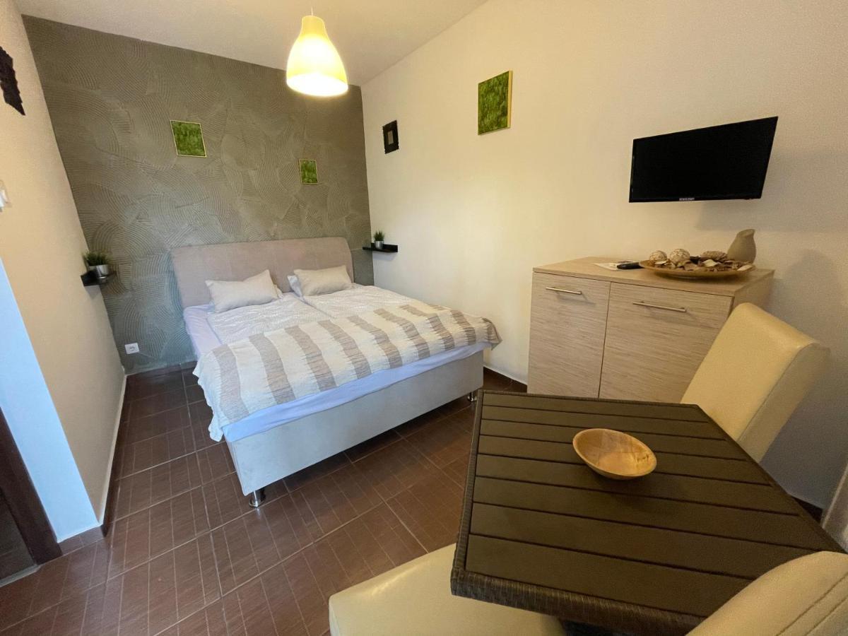 Smeraldo Villa Шиофок Экстерьер фото